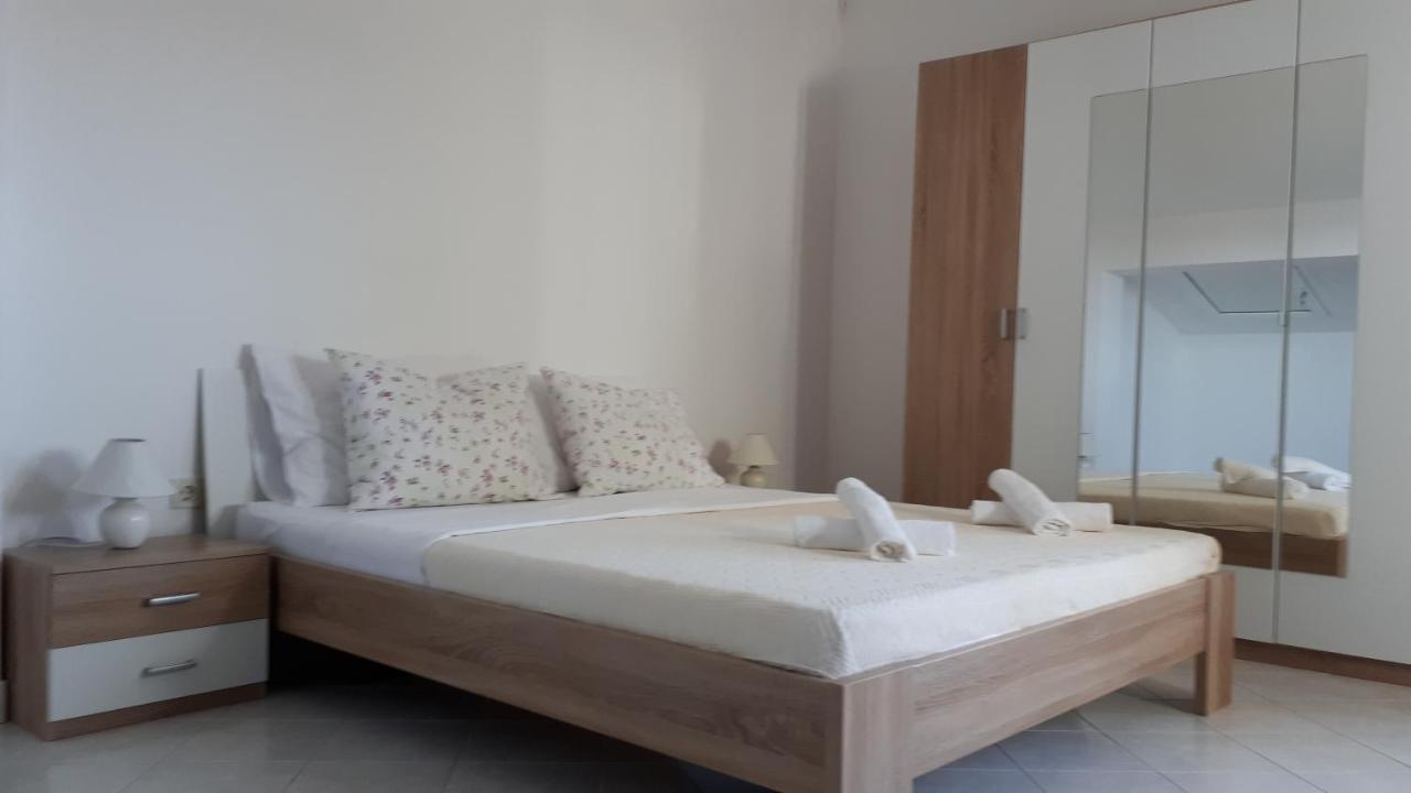 Apartment Dana Zadar Exterior foto